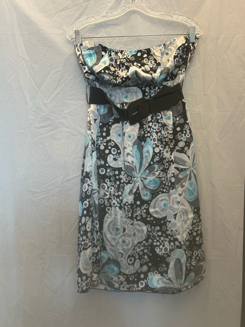 Strapless Floral Bubble-Print Dress with Black Belt - Black/Grey/Light Blue Sz L